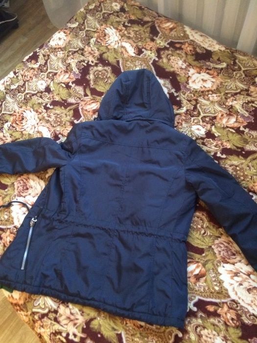 куртка осенняя р.46