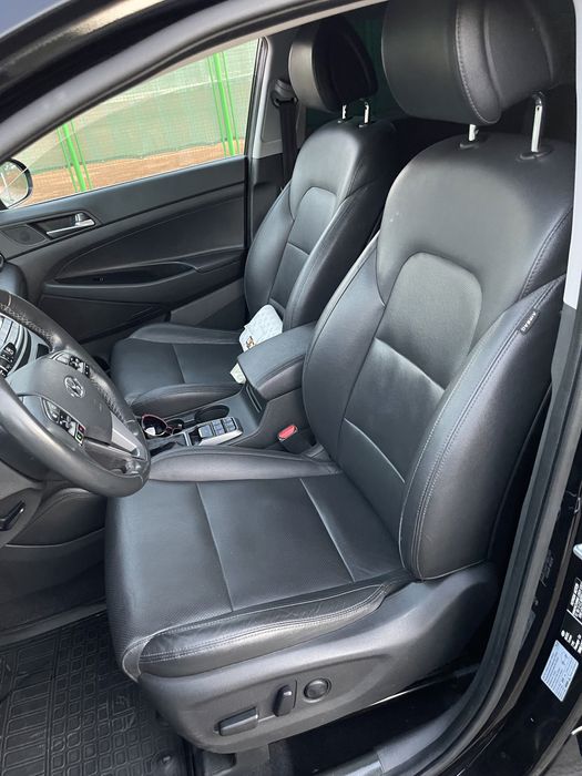 Продается машина Hundai tucson 2018