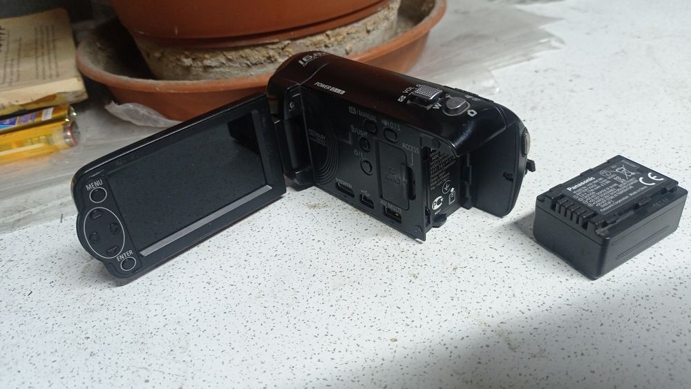 Продам видеокамеру