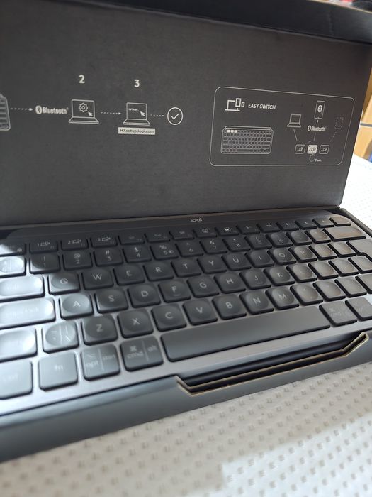 Tastatura Logitech MX Mini Gri noua