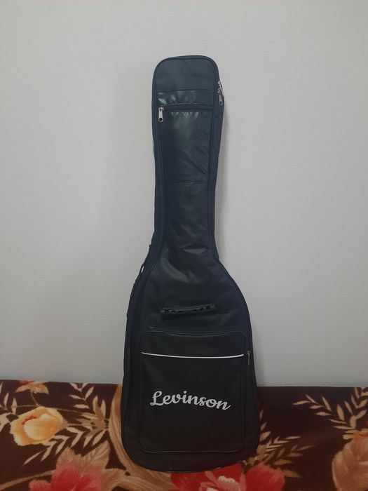 Электрогитара Levinson Stratocaster