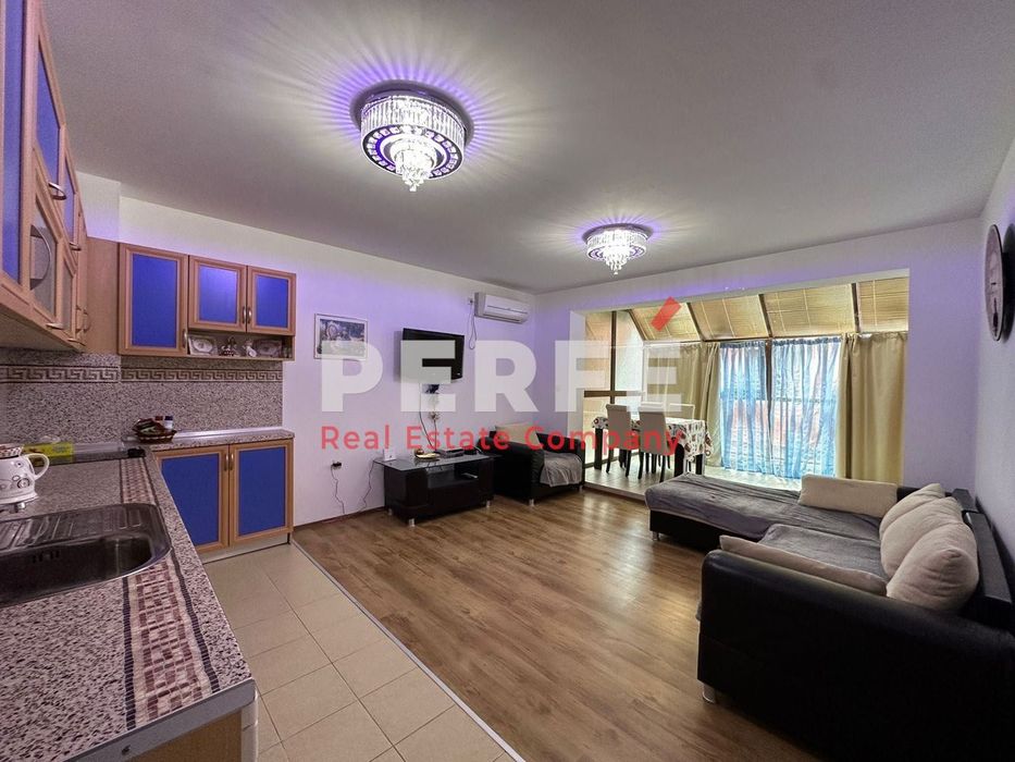 Продава се Тристаен апартамент в Поморие - 100 кв.м за 1350 €/кв.м - Снимка #1