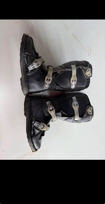 Детски кросови ботуши WULF - 32