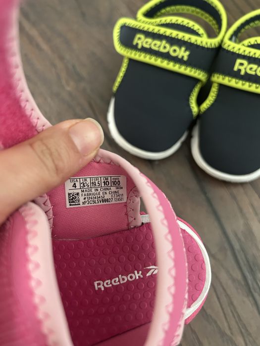 Маратонки Nike, сандали Reebok