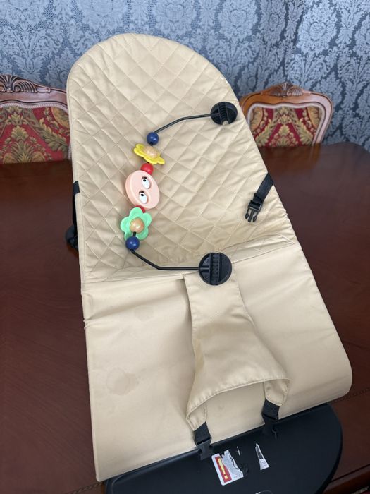 Десткий шезлонг качалка