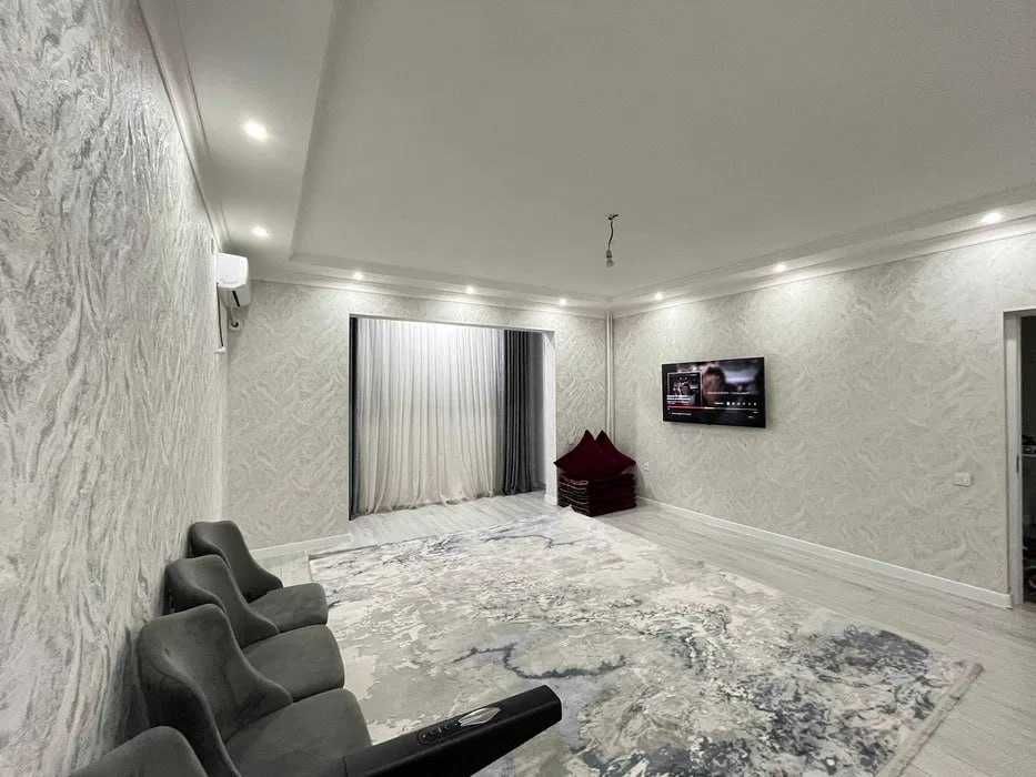 Сдаётся 2-комн квартира  Шайхантахурском районе!