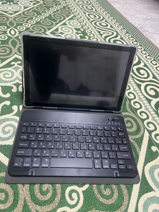 Фланщет с клаветурой