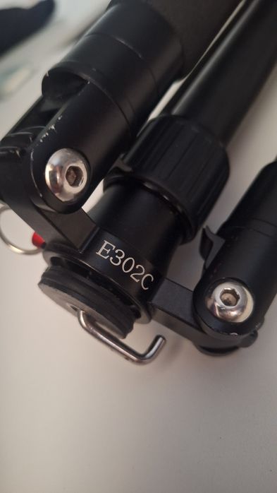 Trepied foto DiC & MiC E302C Carbon
