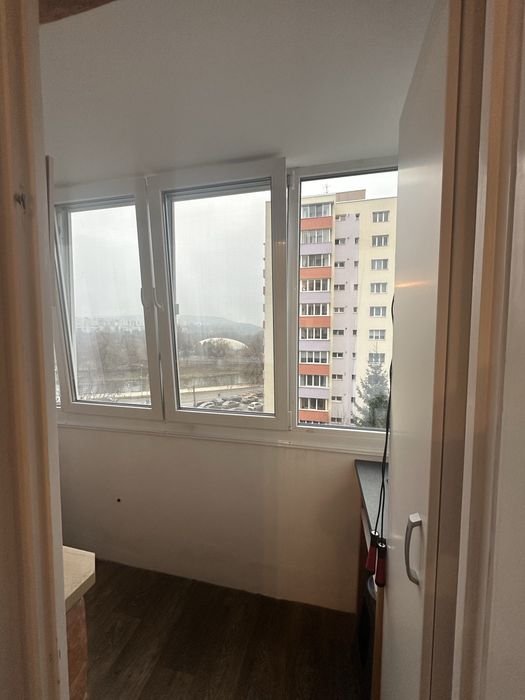 Persoana Fizica PF Proprietar vand apartament 2 camere decomandat Grigorescu Donath 188