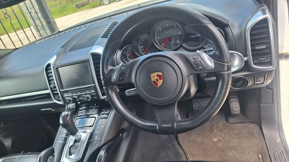 Porsche Cayenne 3.0 TDI ,CRC 245 к.с. ,10 броя на части