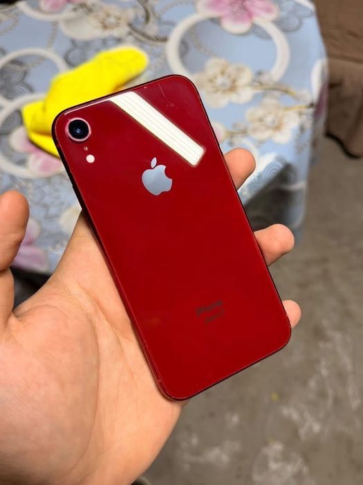 Продам iPhone XR 128гб