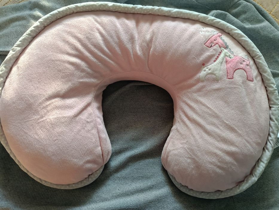 Подушка для кормления