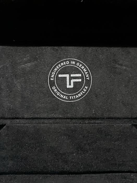 Очила oakley.         ..