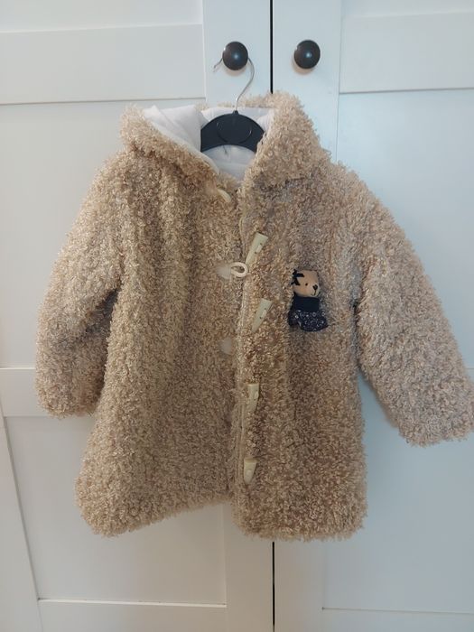 Разпродажба на дрешки на символични цени