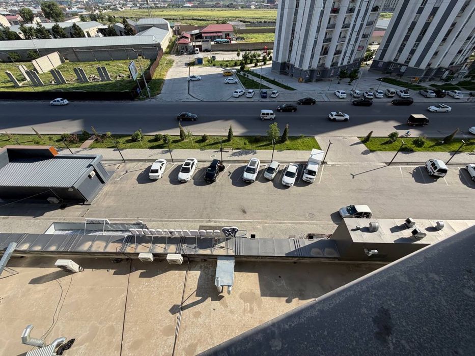 Срочно продаються 2 х комн кварт в Самарканд в массиве Карасув