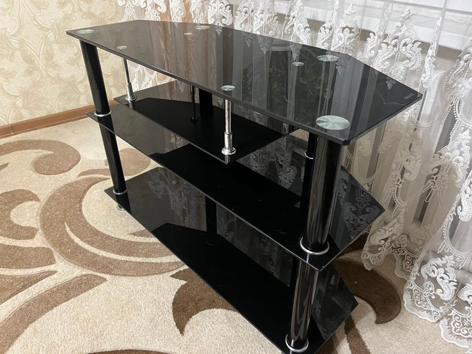 Тумба под телевизор