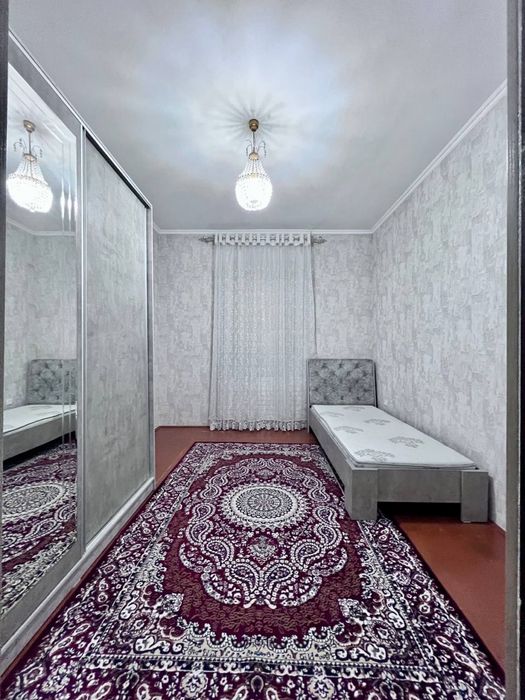 Новый шкаф и кровать