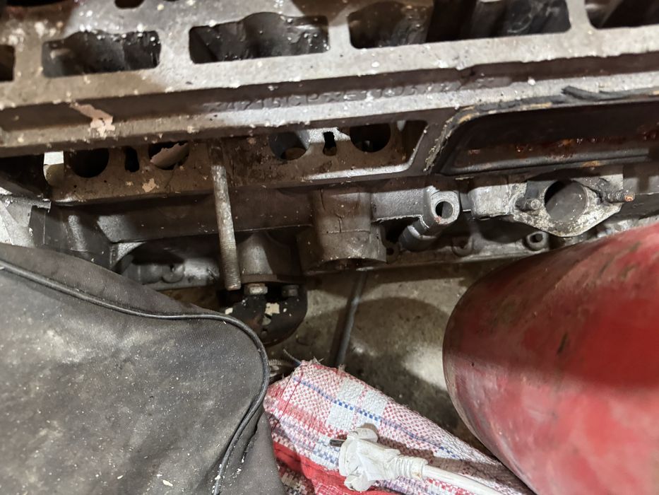 Блок двигателя 4216 с коленвалом