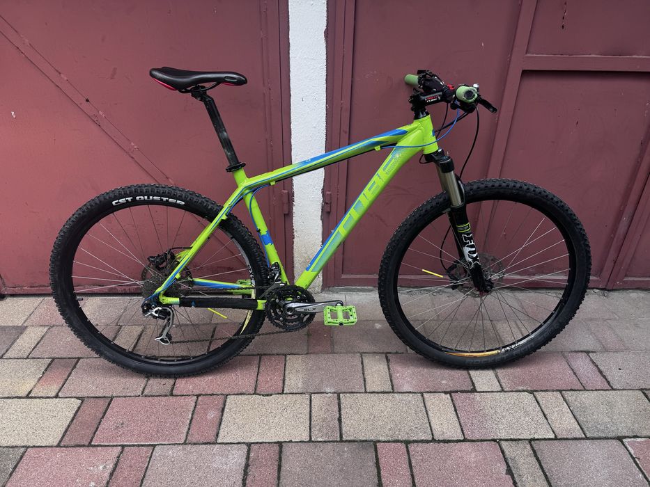 Bicicleta Cube LTD 29