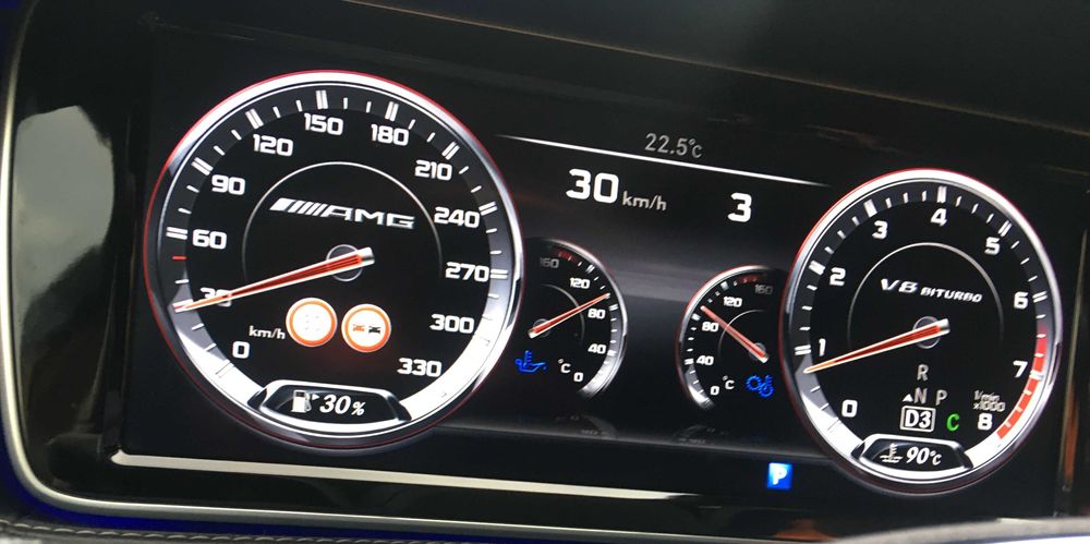 AMG Меню Активиране AMG Programming Clusters Instrument АМГ Километраж