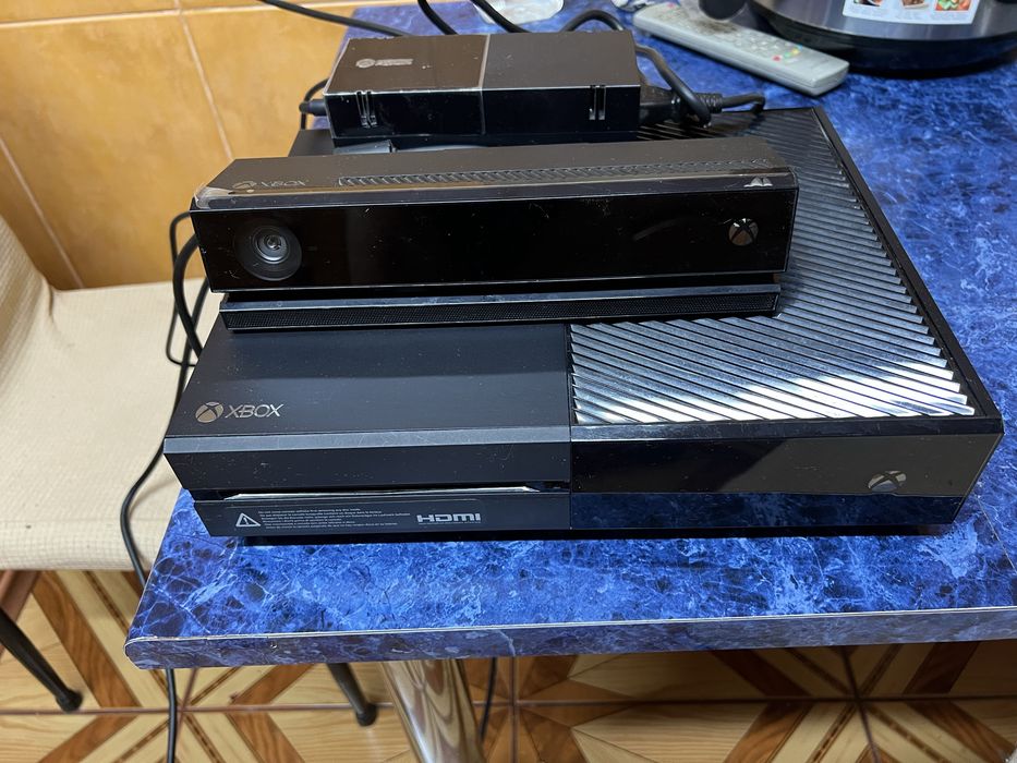 Vand Xbox One 1 Tb. , cu Kinect