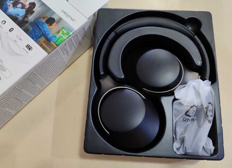 Creative Zen Hybrid SXFI,Слушалки,Bluetooth, до 70 часа,Черен/Бял