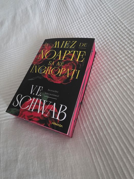 In miez de noapte sa ne ingropati - V.E. Schwab