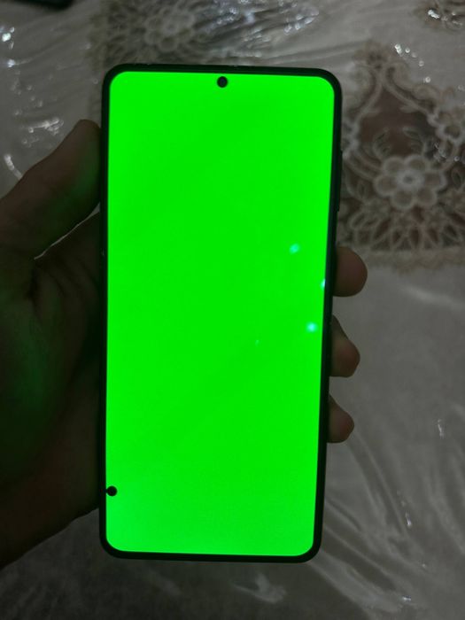 S21 Plus 5G Sotiladi