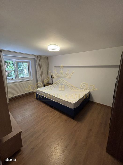 Apartament 3 camere| 80 mp |Terasă 50 mp| 2 parcări