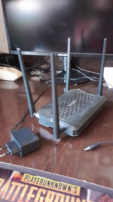 Wi-Fi роутер Tenda D305