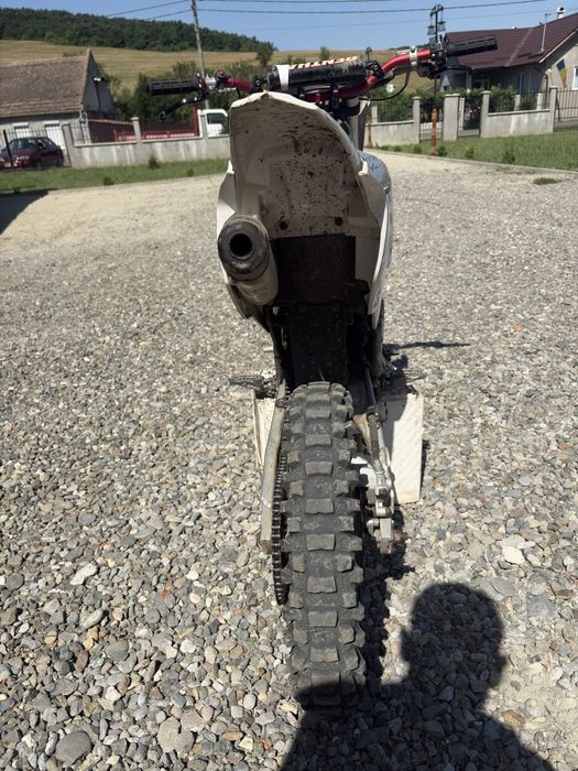 Vând Kawasaki kx 85