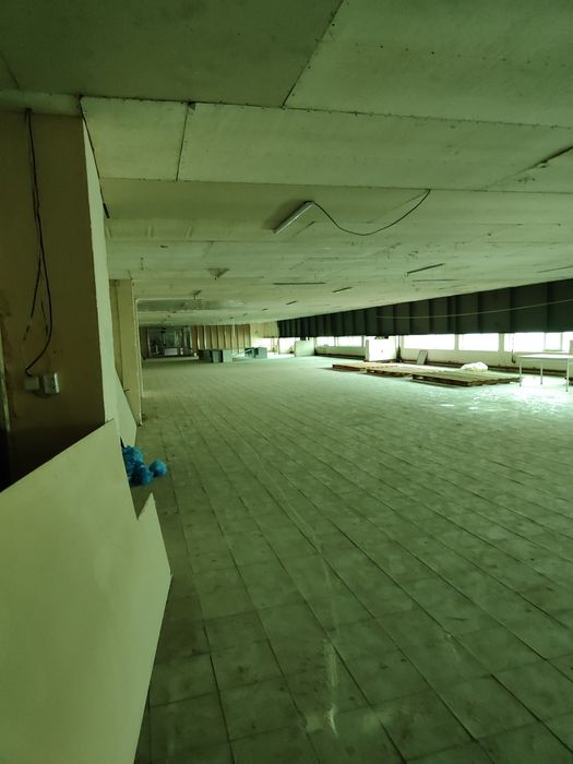 База,Промзона,2 Гектара,7,700 помещения,ориентир Кока Кола завод.