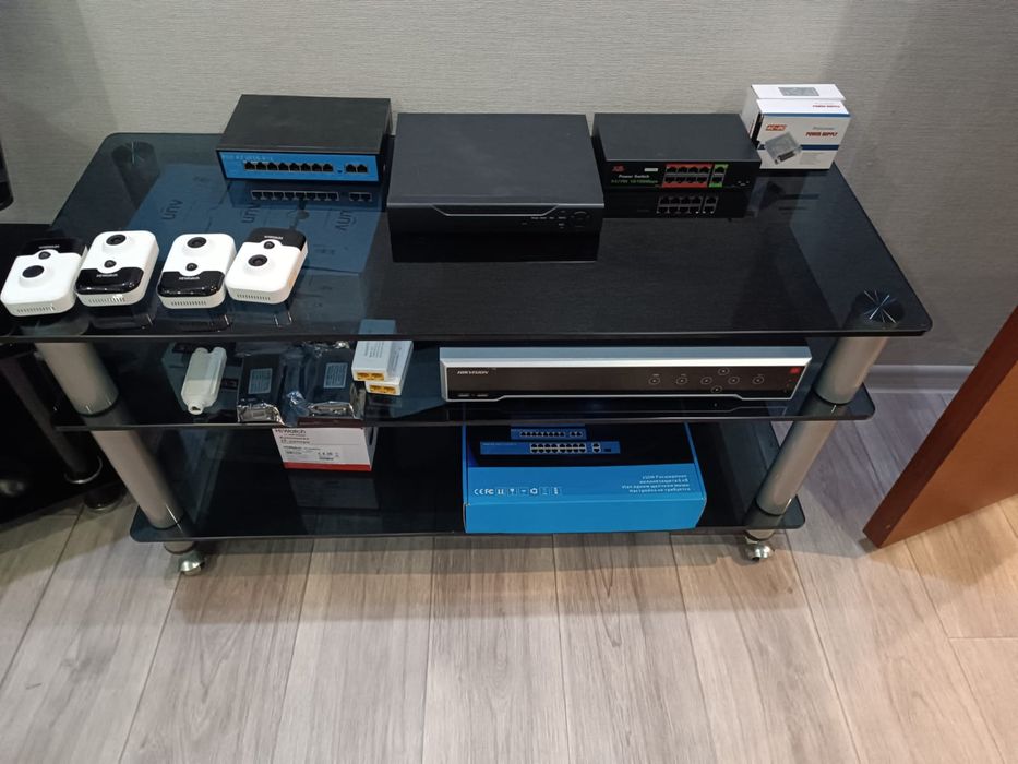 Распродажа остатков видеонаблюдения. Камеры ip и аналоговые
