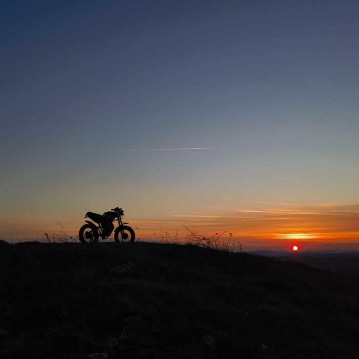 Електрически велосипед COSWHEEL GT20 PRO –Двоен мотор (3000W Peak)