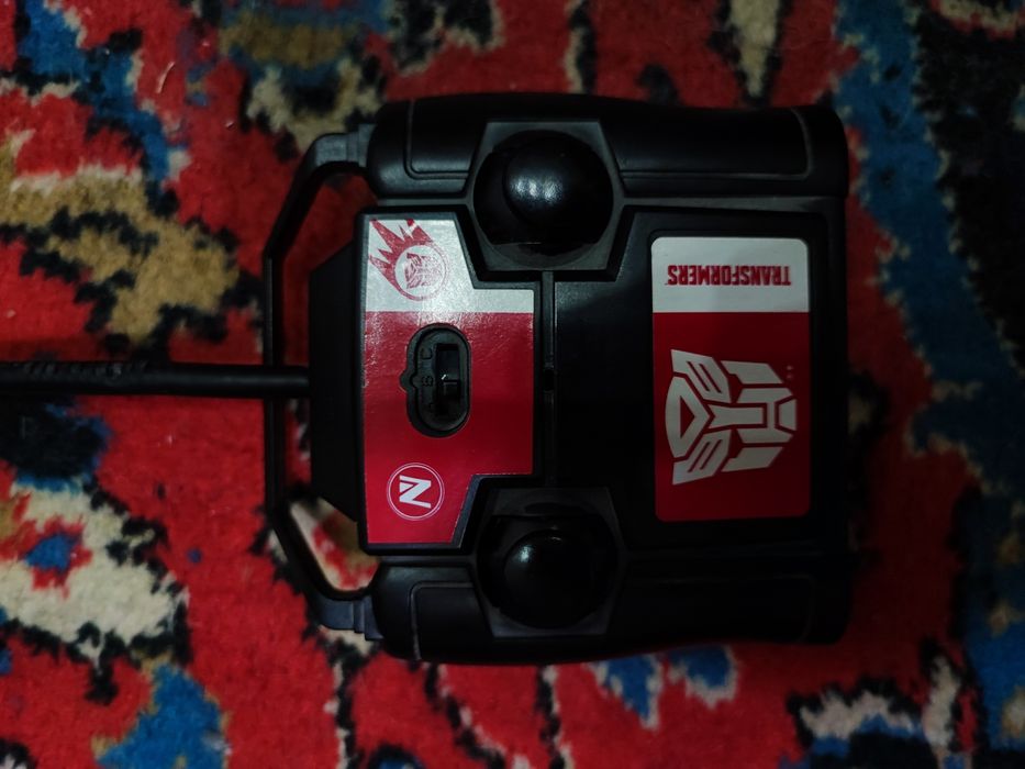 Трансформер Бамблби от Hasbro