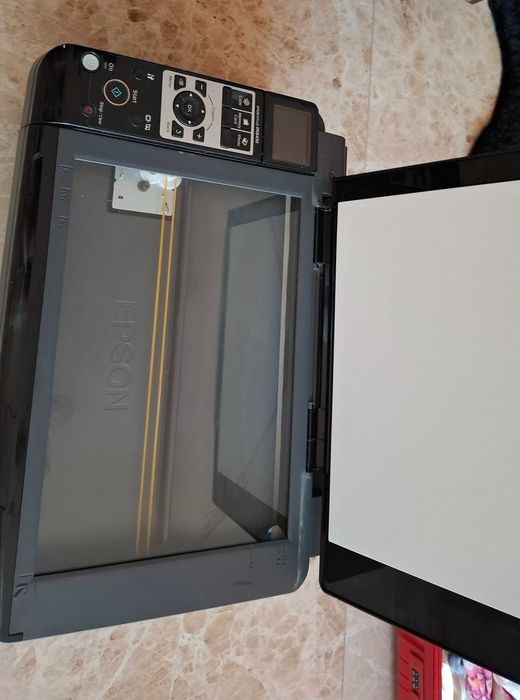 Принтер със скенер  Epson