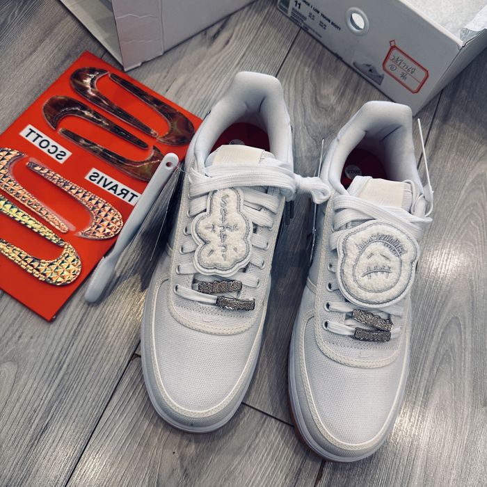 Air force 1 low Travis Scott 45 noi in cutie