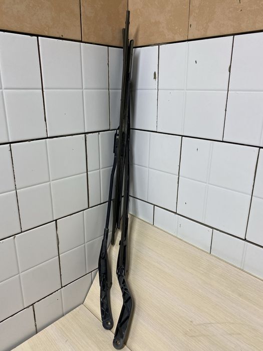 BMW Е34 Дворники