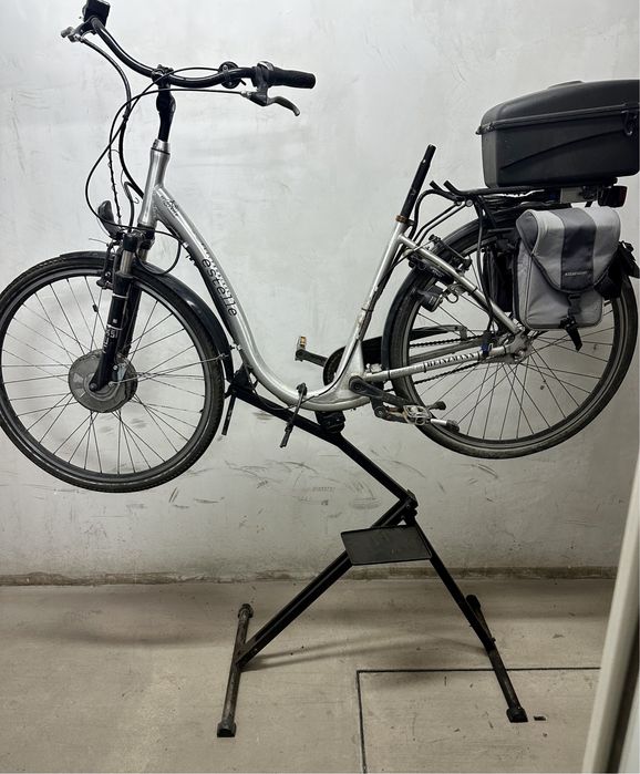 Стойка за ремонт на велосипеди