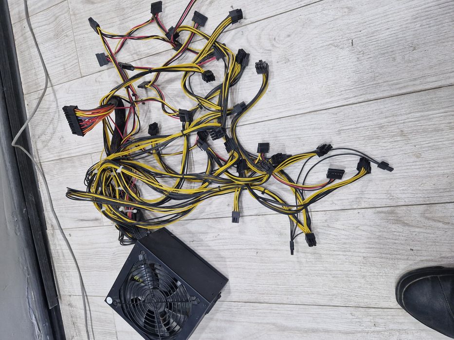 Продам блоки питания