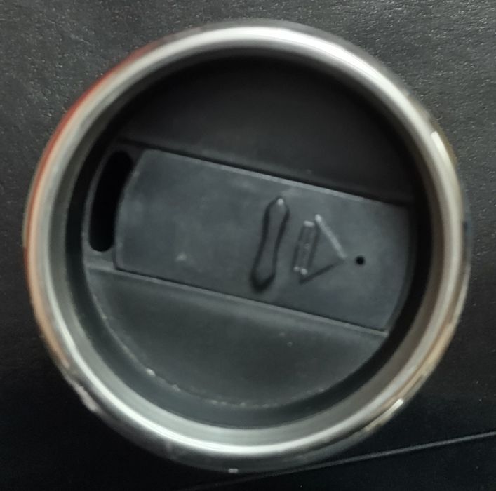 vând termos, inox,0,5 l