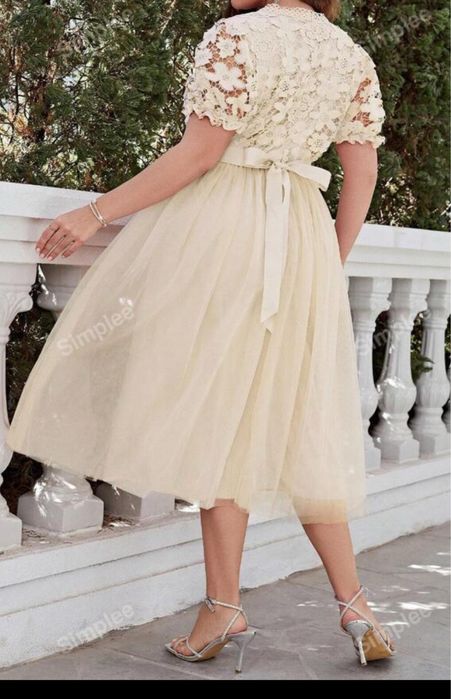 Официална рокля - 4 ХЛ размер