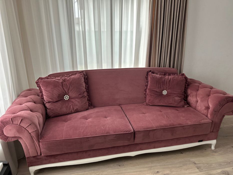 Canapele elegante