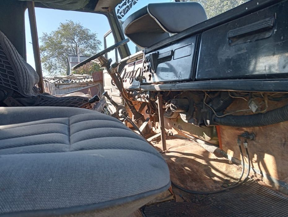 Продам Камаз 54112