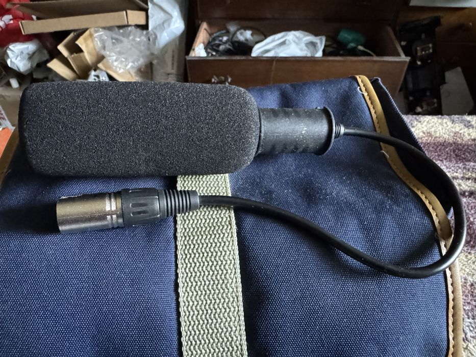 Cameră video Canon XA20