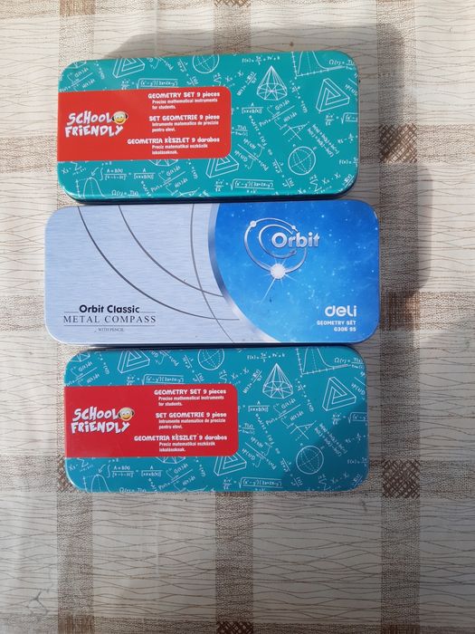 Vand penare școlare  din metal in Turda