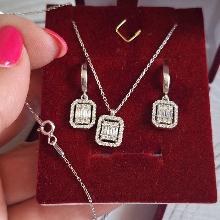 Сребърен комплект