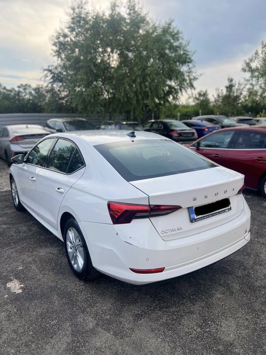 SKODA Octavia 2022 — imagine 4