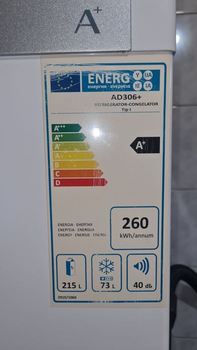 Frigider Arctic AD306+ folosit 2 ani