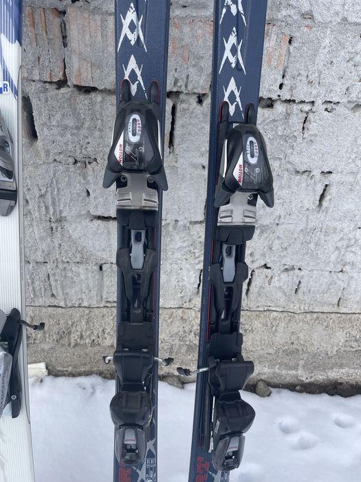 Ski uri VOLKL impecabile